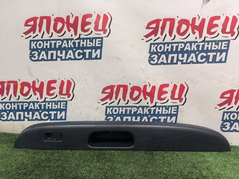 Кнопка стеклоподъемника HONDA STEPWGN RF3 K20A передняя левая (б/у)