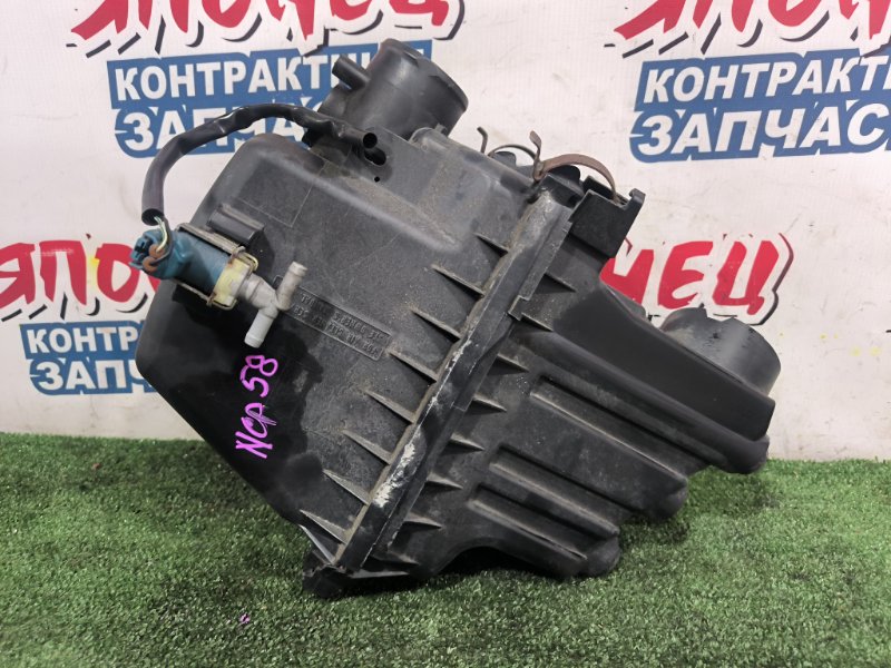 Корпус воздушного фильтра TOYOTA SUCCEED NCP58 1NZ-FE (б/у)