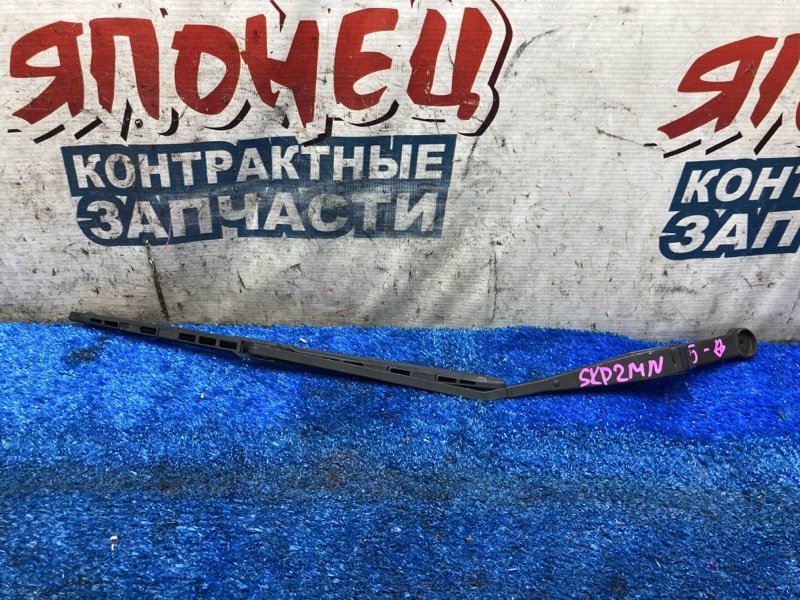 Дворник двери багажника NISSAN VANETTE SKP2MN L8 (б/у)