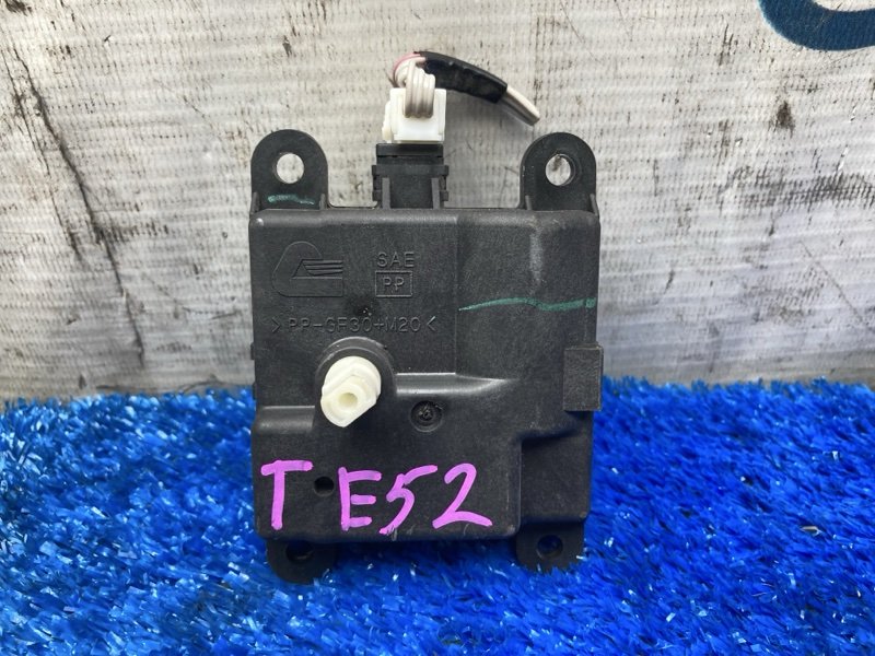 Сервопривод заслонок печки NISSAN ELGRAND TE52 QR25DE 2010 (б/у)