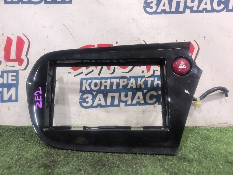 Консоль магнитофона HONDA INSIGHT ZE2 LDA (б/у)