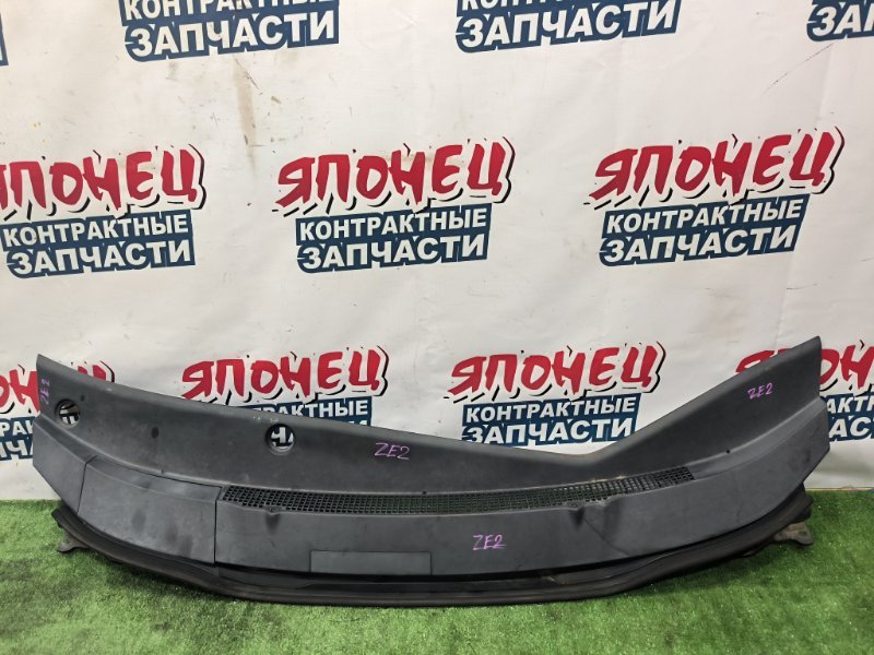 Решетка, жабо под дворники HONDA INSIGHT ZE2 LDA (б/у)