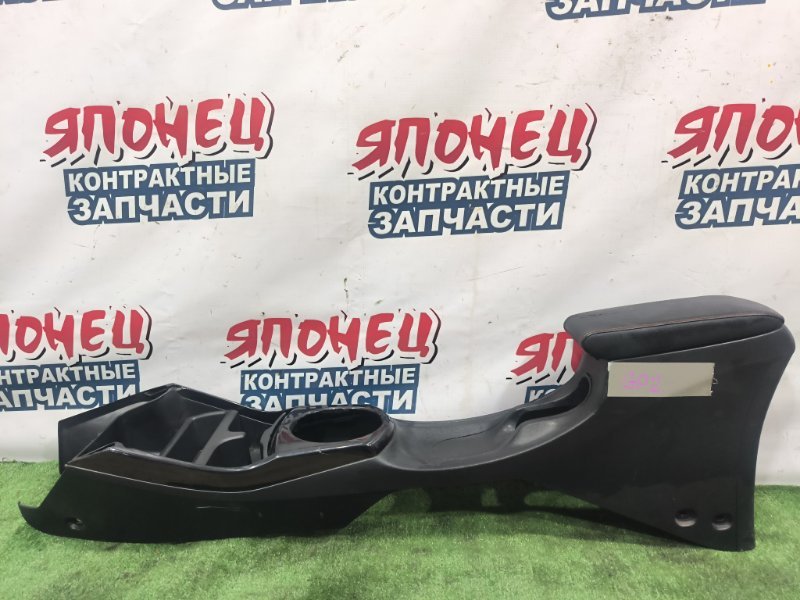 Бардачок между сиденьями HONDA FIT SHUTTLE GP2 LDA (б/у)