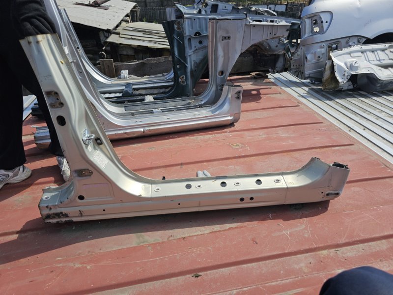 Порог кузова SUBARU OUTBACK BP9 EJ20 правый (б/у)