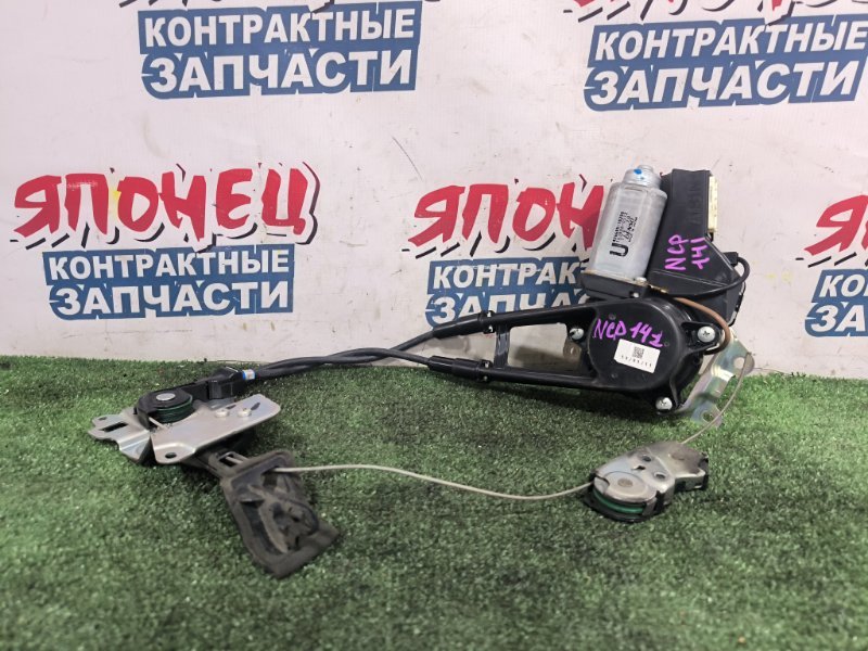 Электропривод двери TOYOTA SPADE NCP141 1NZ-FE левый (б/у)