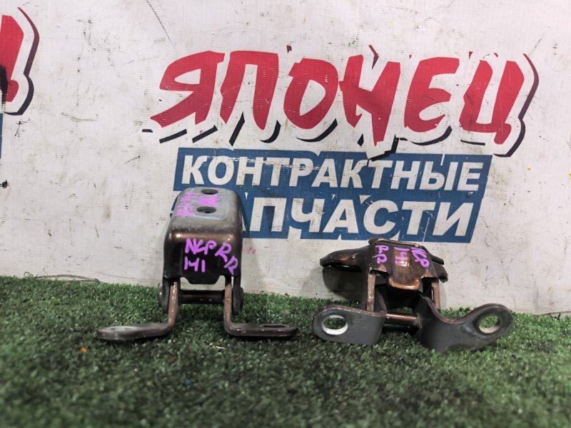 Петля двери TOYOTA SPADE NCP141 1NZ-FE задняя правая (б/у)