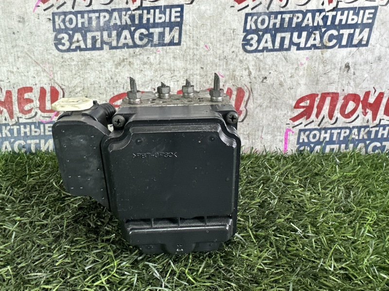 Блок abs TOYOTA MARK II GX100 1G-FE (б/у)
