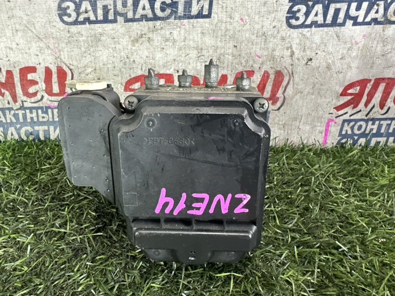 Блок abs TOYOTA WISH ZNE14 1ZZ-FE (б/у)