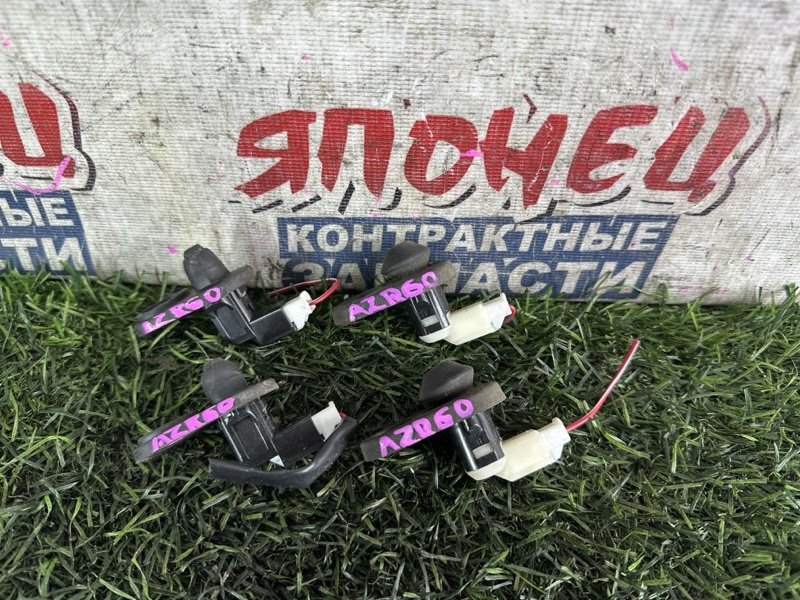 КОНЦЕВИК ДВЕРИ TOYOTA NOAH AZR60 1AZ-FSE (б/у)
