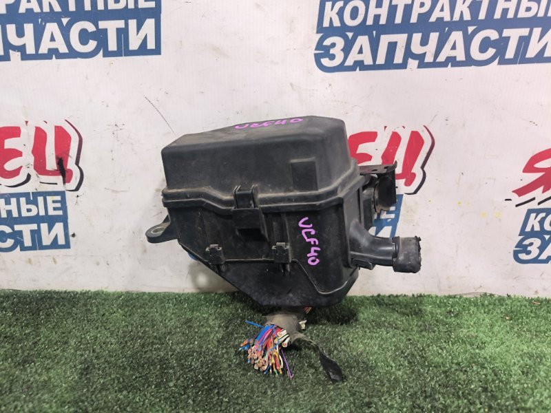 Блок предохранителей под капот LEXUS LS460 USF40 1UR-FSE (б/у)