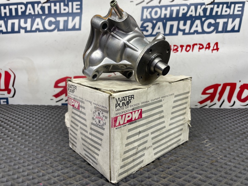Помпа TOYOTA COROLLA KE70 4KU