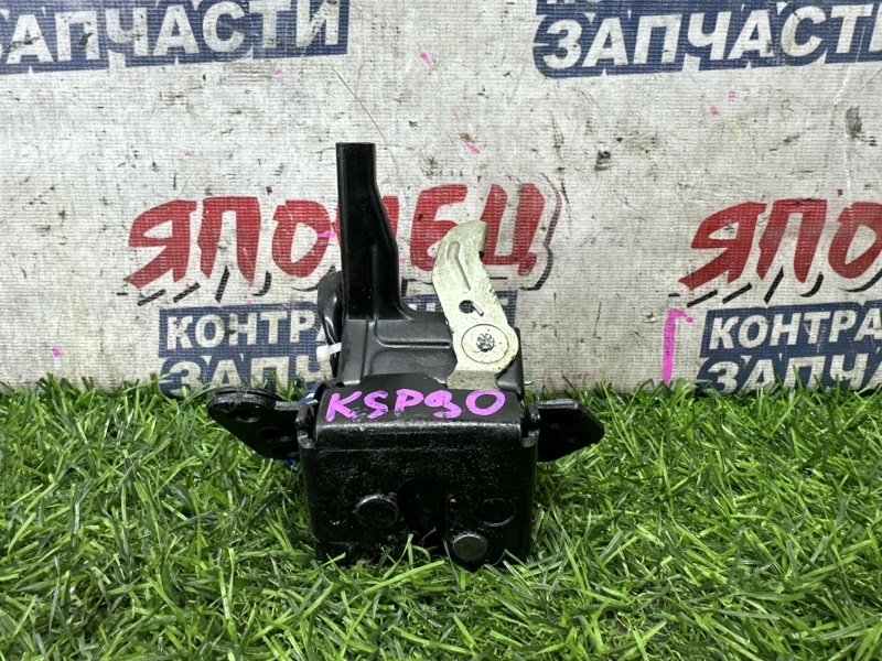 Замок багажника TOYOTA VITZ KSP90 1KR-FE (б/у)