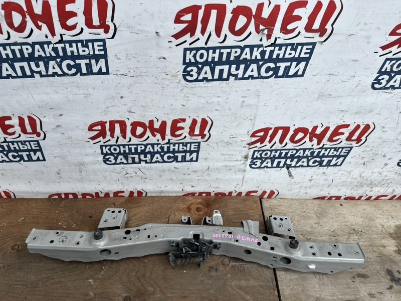 Планка радиатора TOYOTA PRIUS ZVW30 2ZR-FXE (б/у)