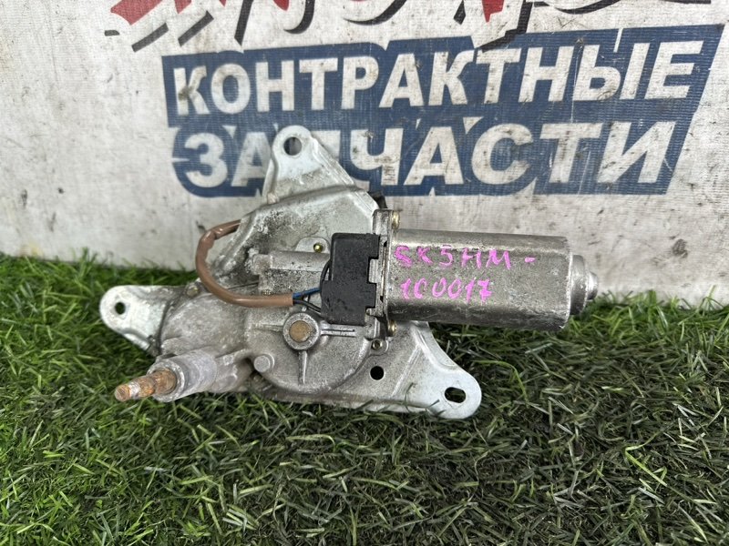 Моторчик заднего дворника MAZDA BONGO BRAWNY SK5HM WL (б/у)