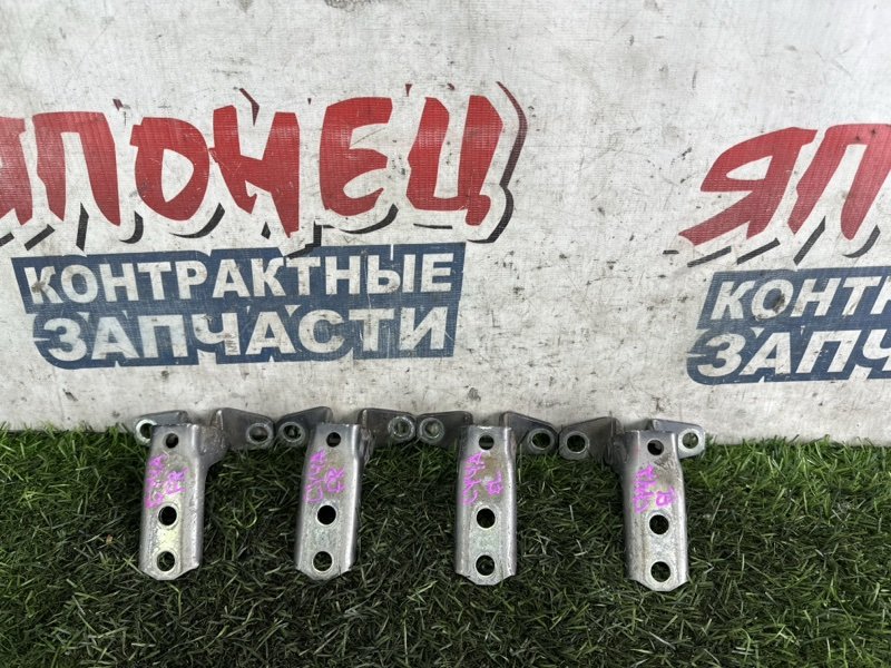 Петля двери MITSUBISHI GALANT FORTIS CY4A 4B11 передняя (б/у)