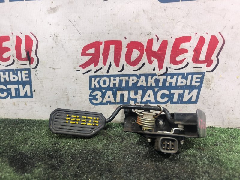 Педаль газа TOYOTA COROLLA FIELDER NZE121 1NZ-FE (б/у)