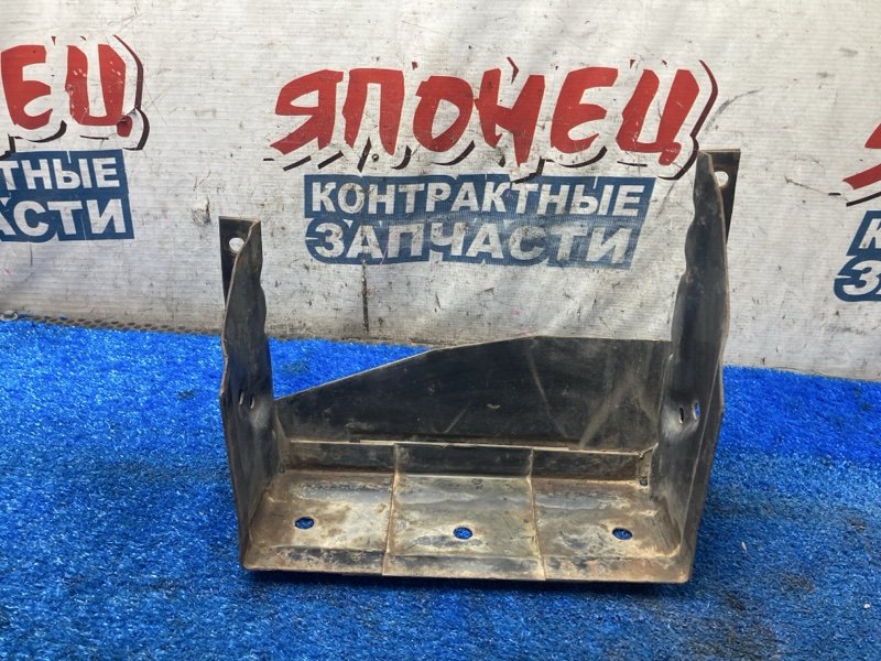 Подставка под аккумулятор MAZDA BONGO SD59T WL (б/у)