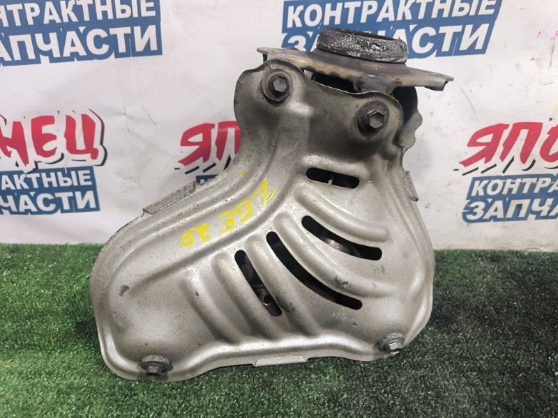 Коллектор выпускной TOYOTA WISH ZGE20 2ZR-FAE (б/у)