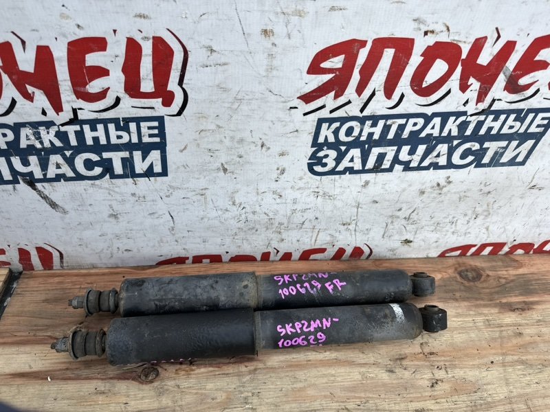 Амортизатор NISSAN VANETTE SKP2MN L8 передний (б/у)