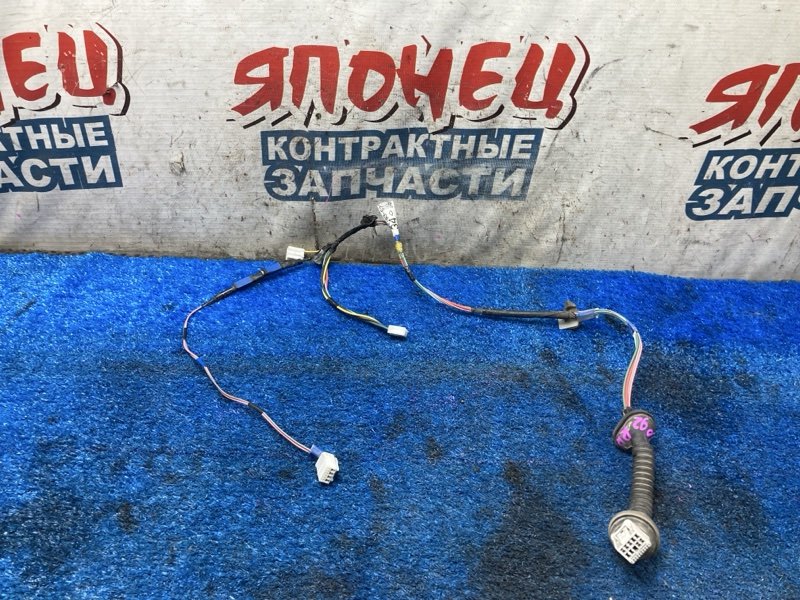 Проводка двери TOYOTA BELTA KSP92 1KR-FE 2007 задняя правая (б/у)