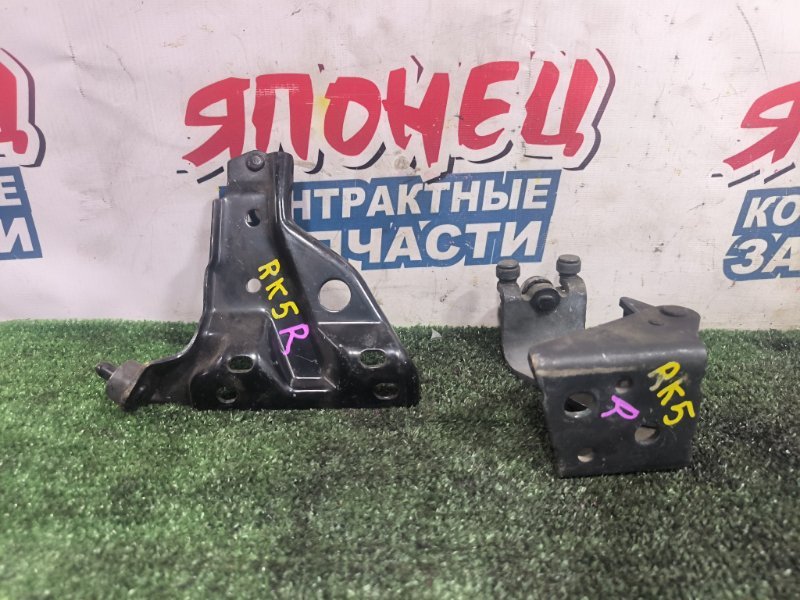 Ролик раздвижной двери HONDA STEPWGN RK5 R20A задний правый (б/у)