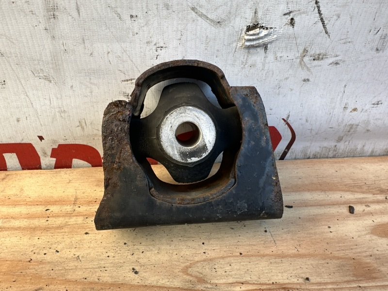 Подушка двигателя TOYOTA COROLLA RUMION NZE151 1NZ-FE передняя (б/у)