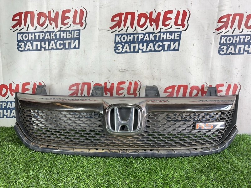 Решетка радиатора HONDA STREAM RN6 R18A (б/у)