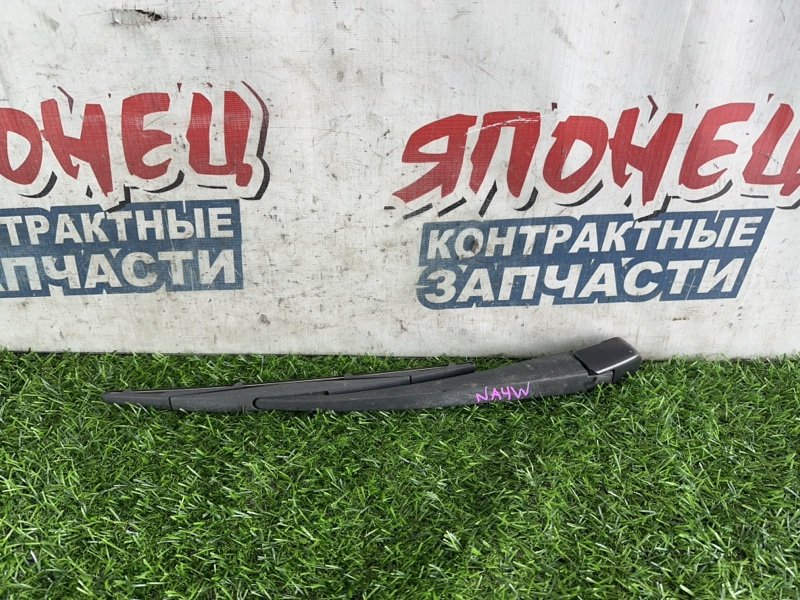 Дворник двери багажника MITSUBISHI GRANDIS NA4W 4G69 (б/у)
