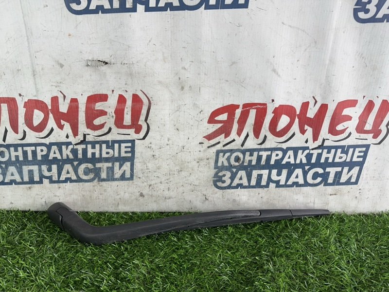Дворник двери багажника HONDA FREED GB3 L15A (б/у)