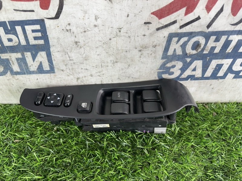 Блок упр. стеклоподъемниками SUBARU LEGACY BE5 EJ206 передний правый (б/у)