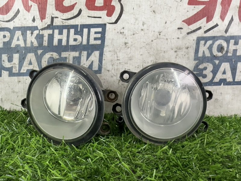Фара противотуманная TOYOTA COROLLA RUMION NZE151 1NZ-FE (б/у)
