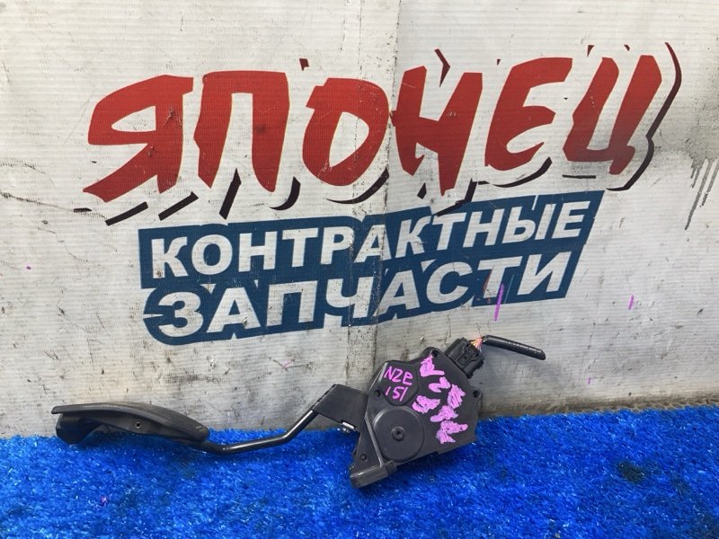 Педаль газа TOYOTA COROLLA RUMION NZE151 1NZ-FE (б/у)