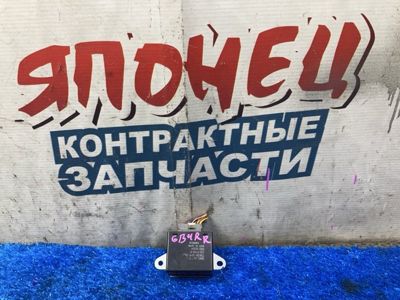 Блок управления дверьми HONDA FREED GB4 L15A задний правый (б/у)