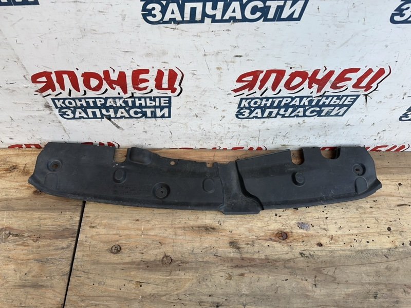 Накладка на рамку радиатора TOYOTA COROLLA RUMION NZE151 1NZ-FE (б/у)