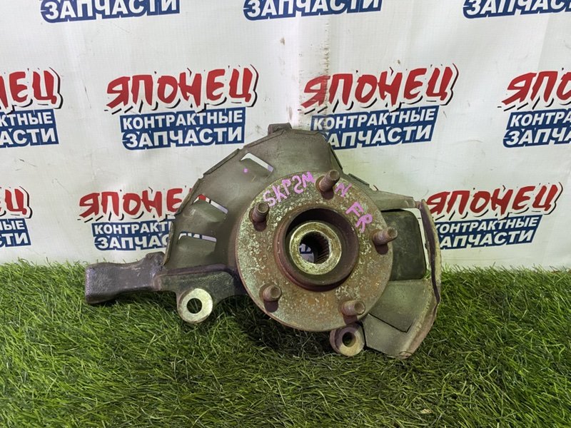 Ступица NISSAN VANETTE SKP2MN L8 передняя правая (б/у)