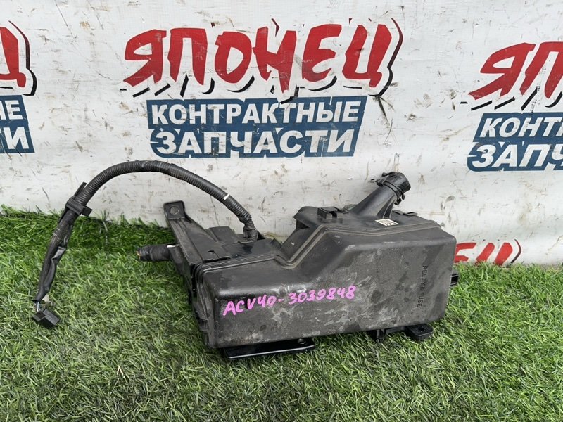 Блок предохранителей под капот TOYOTA CAMRY ACV40 2AZ-FE (б/у)