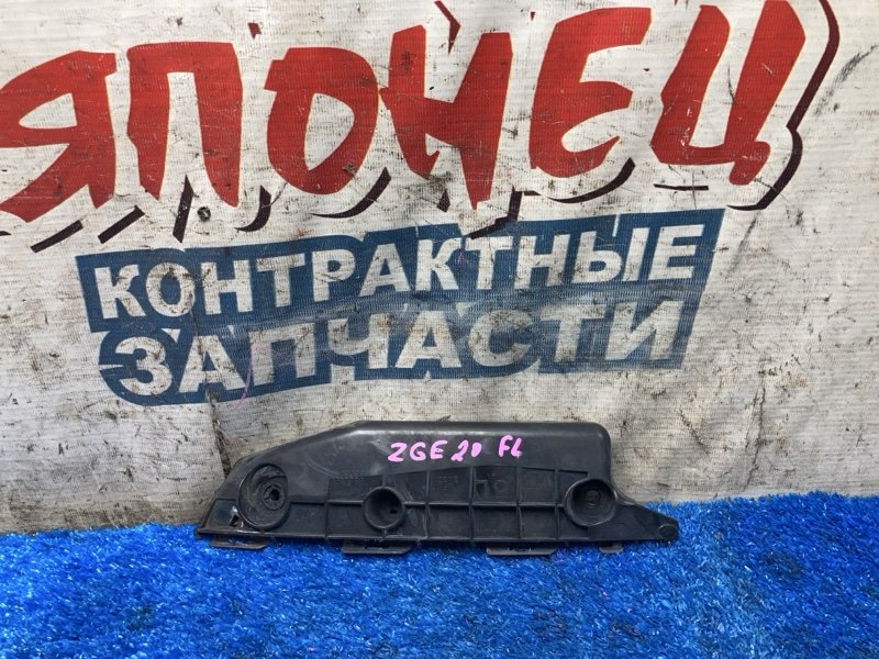 Крепление бампера TOYOTA WISH ZGE20 2ZR-FAE переднее левое (б/у)