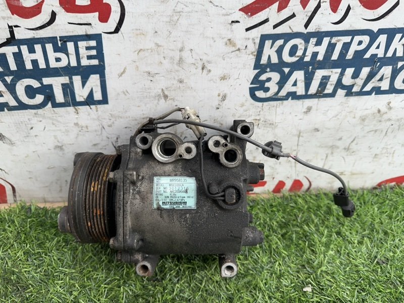 Компрессор кондиционера MITSUBISHI GRANDIS NA4W 4G69 (б/у)