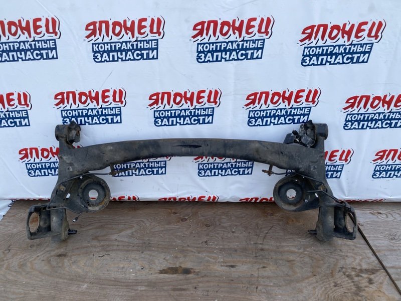 Балка TOYOTA ISIS ZNM10 1ZZ-FE задняя (б/у)