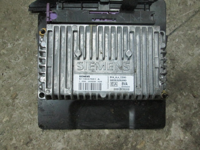 блок управления АКПП Peugeot 206 VF32 NFU  б/у