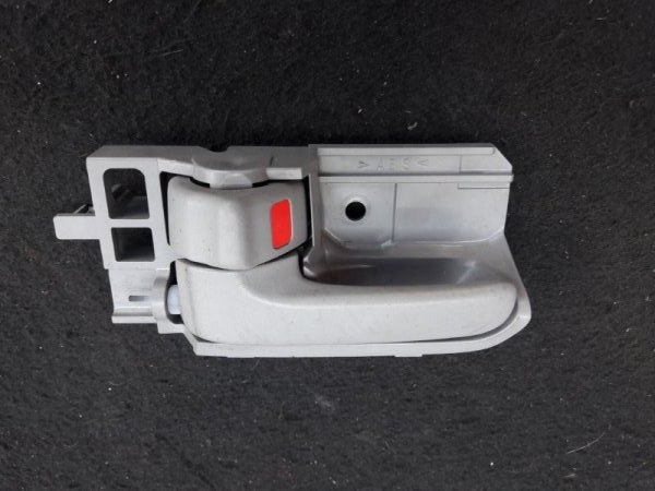Ручка двери внутренняя Toyota Corolla NZE120 задняя левая (б/у)