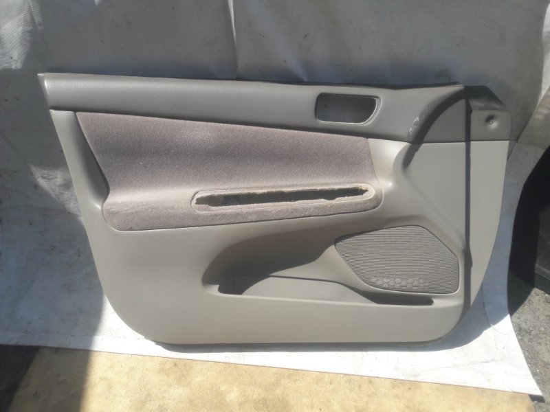 Обшивка двери Toyota Camry ACV30 2001 передняя левая (б/у)