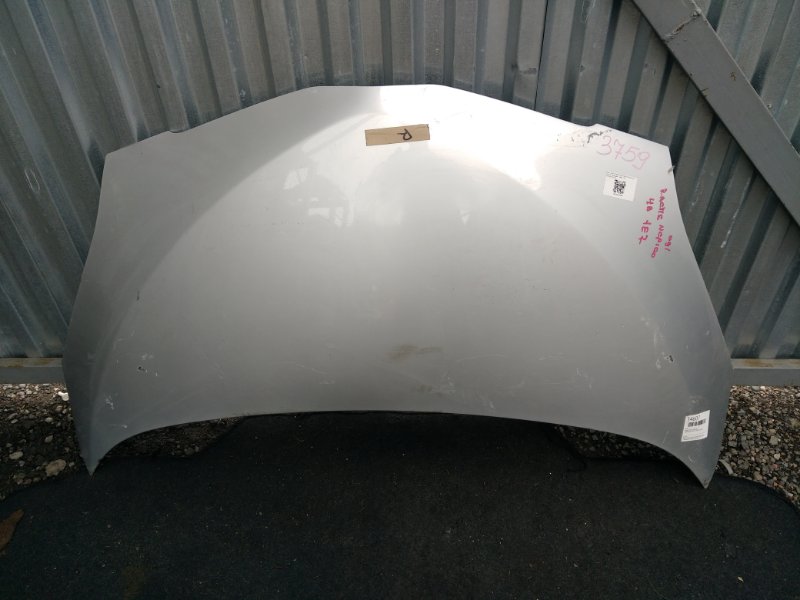 Капот Toyota Ractis SCP100 (б/у)