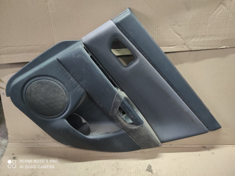 Обшивка двери Mazda Axela BK3P задняя правая (б/у)