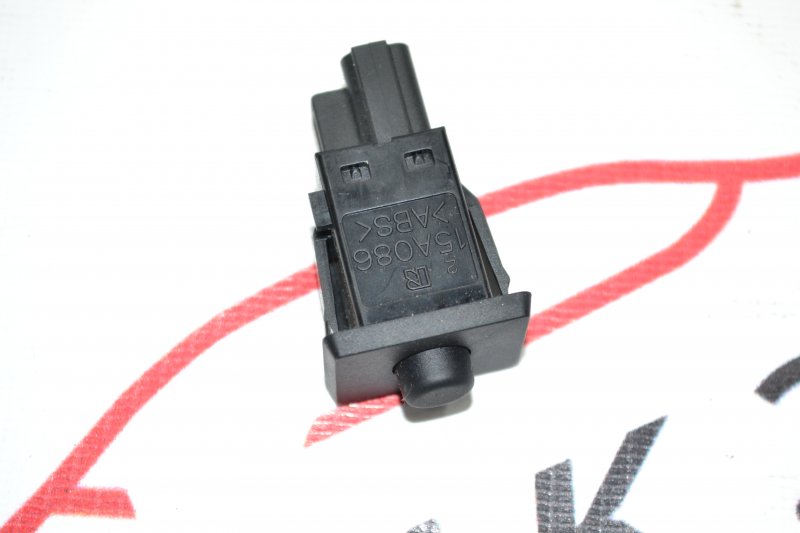 Кнопка датчика давления шин Toyota Corolla NZE120 1NZ 2000 (б/у)