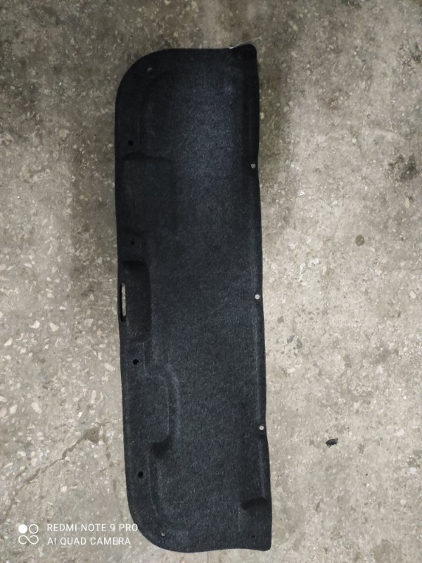 Обшивка крышки багажника Mazda Capella GF8P (б/у)
