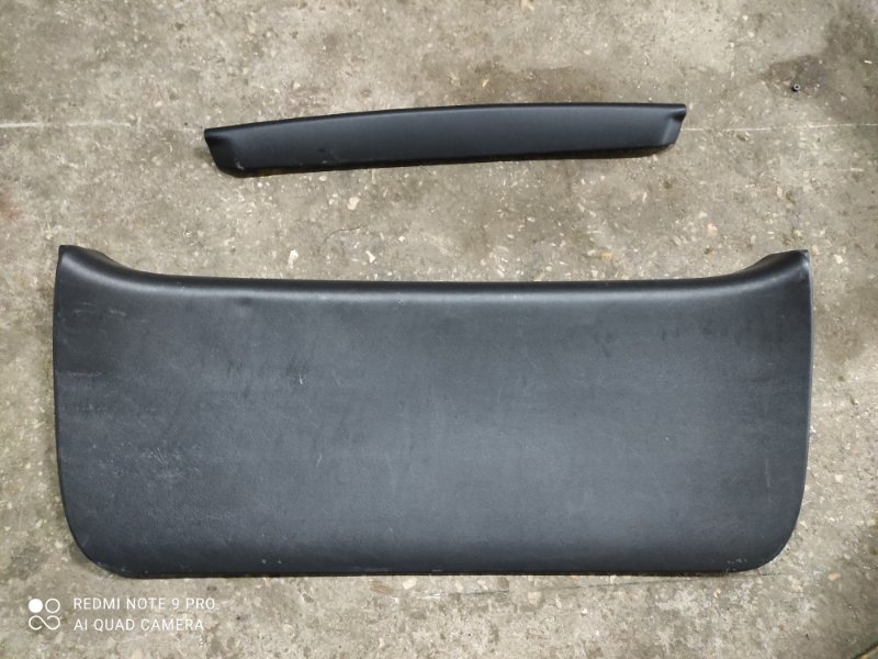 Обшивка двери багажника Toyota Corolla Fielder NZE121 (б/у)