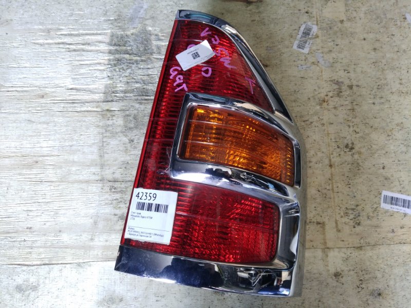 Стоп Mitsubishi Pajero V75W правый (б/у)