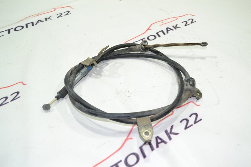 Трос ручника Toyota Runx NZE121 1NZ 2001 правый (б/у)