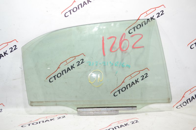 Стекло двери Toyota Corolla NZE121 1NZ 2001 заднее правое (б/у)